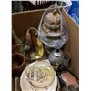 Image 3 : 3 VASES, METAL SHIP FIGURE ON STONE BASE, WOOD TIKI MUG, CERAMIC DUCK FIGURE AND COLLECTOR PLATES