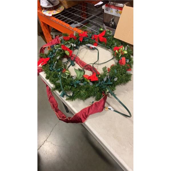 CHRISTMAS WREATH WITH LIGHTS