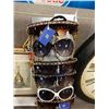 Image 2 : 10 NEW UV SUNGLASSES WITH SOME ANTI LOST CHAINS