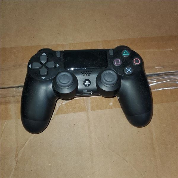 BLACK PLAYSTATION 4 WIRELESS DUAL SHOCK 4 CONTROLLER TESTED AND WORKING