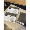 Image 3 : 3 HARDSHELL LAPTOP CASES AND LAPTOP COOLING MAT