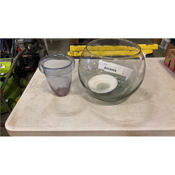 LARGE GLASS BOWL WITH SIGNED POTTERY PLATE AND BLOWN GLASS VASE