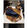 Image 1 : NEW CORDUROY JACKET AND 4 NEW JEANS 30/32 (2),38/34,40/43