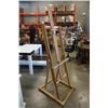 Image 2 : 77 INCH TALL ART EASEL