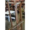 Image 3 : 77 INCH TALL ART EASEL