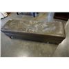 Image 1 : OLIVE LEATHER LOOK BENCH