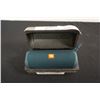 Image 2 : JBL Flip 5 Portable Waterproof Wireless Bluetooth Speaker with up to 12 Hours of Battery Life - Blac