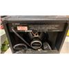 Image 3 : 2 YAMAHA GUITAR AMPS