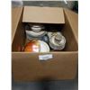 Image 1 : BOX OF MID CENTURY DISHES - STATASTONE, HEATH, ARMORLITE