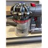 Image 3 : DYSON V7 MOTORHEAD CORDLESS VACUUM W/ ATTACHMENTS AND CHARGER RETAIL $399  - TESTED AND WORKING