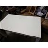 Image 2 : MONTANA MODERN WHITE DINING TABLE