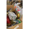 Image 3 : BOX OF CHRISTMAS BELLS, SLEIGH AND OTHER DECOR