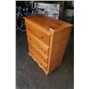 Image 2 : WOOD 4 DRAWER DRESSER