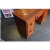 Image 3 : 4 DRAWER WOOD DESK