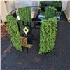 Image 1 : 2 PC CHRISTMAS HOLIDAY LAWN LIGHT UP METAL DECORATION WITH PLUG LINKABLE