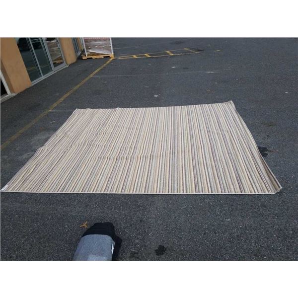 10 X 8 FOOT AREA CARPET