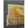 Image 2 : 10 X 8 FOOT FRINGED AREA CARPET