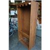 Image 2 : 6 FOOT BOOKSHELF