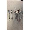 Image 2 : VINTAGE ROGERS CUTLERY WITH CRYSTAL BOWL