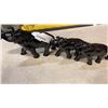 Image 3 : 4 VINTAGE 1950S PORCELAIN ELEPHANT FIGURES
