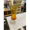 Image 3 : GLASS OVERLAY PLATES AND ART GLASS VASE
