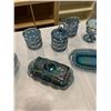 Image 4 : BLUE CARNIVAL GLASS DISHES