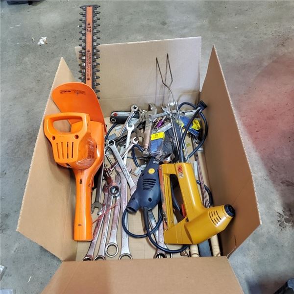 BOX OF 13" HEDGE TRIMMER, LARGE WRENCHES AND OTHER TOOLS