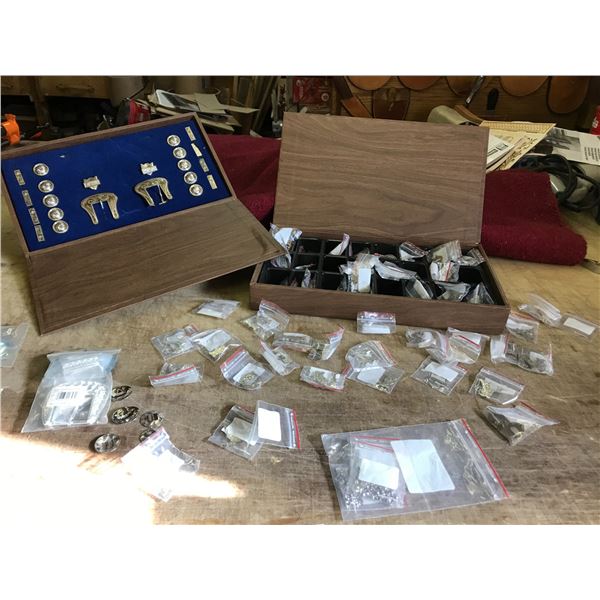 Tandy Leather Factory belt buckle sets, buckles and accessories, letters for leather-work, Delux bel