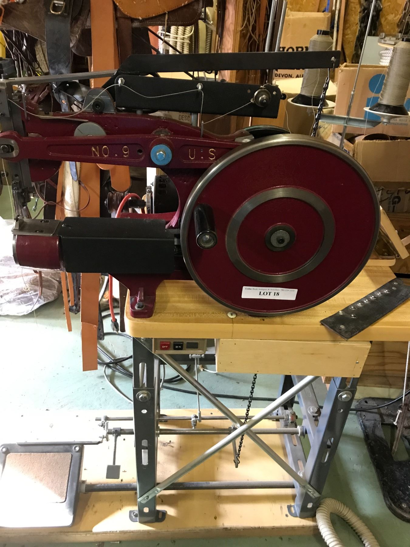 US9 leather sewing machine plus serger