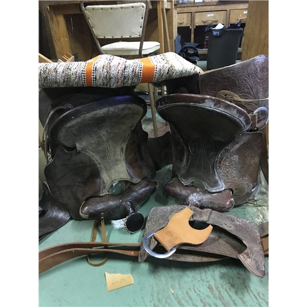 2 Western Saddles (scrap saddles - need repairs), blanket