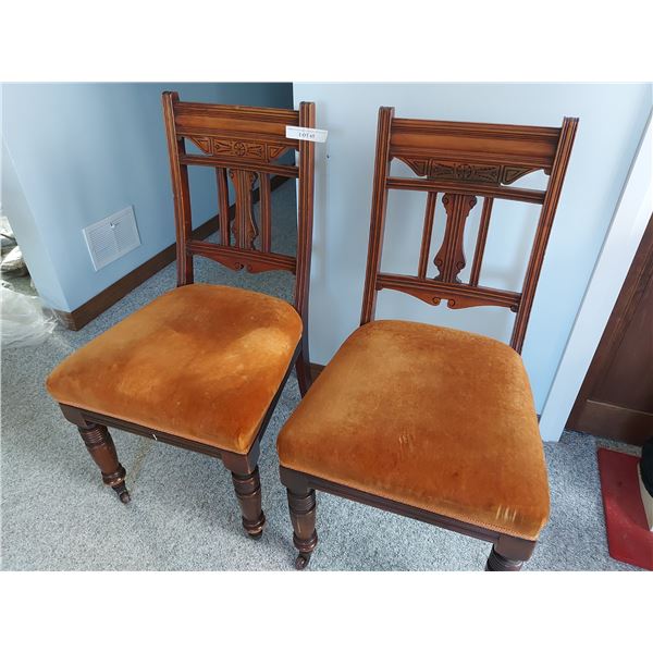2 Padded wooden vintage chairs, rusty copper colour
