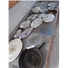 Image 2 : Asst serving platters and dishes incl cast iron frying pan (approx 20 pcs)