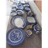 Image 2 : Asst blue china - approx 70 pcs incl plates, bowls, teacups, teapot, w/ sugar & creamer, serving dis