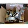 Image 1 : 1 box various stirrups
