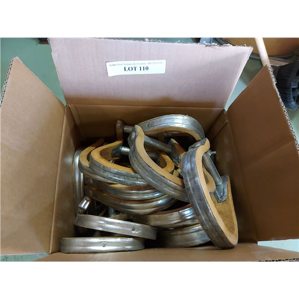 Box of stirrups - various sizes