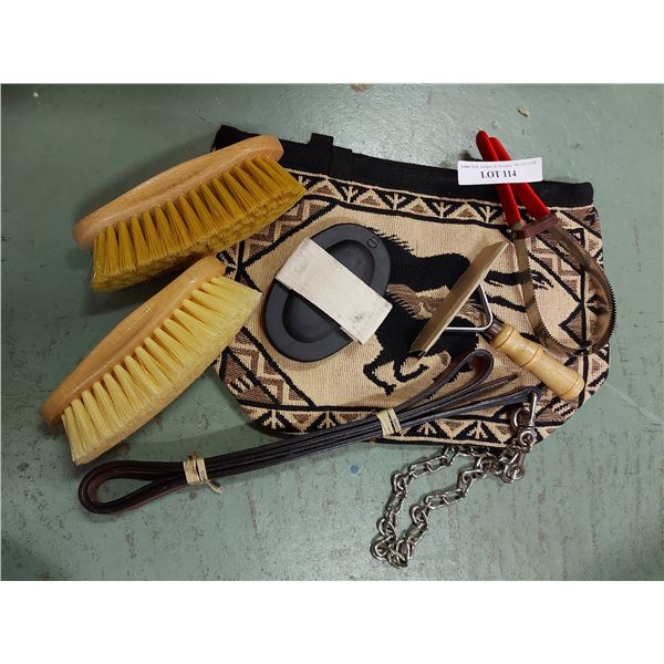 Brush bag, brushes and lead rope
