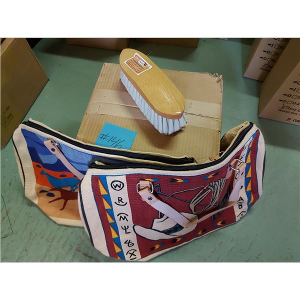 12 thoroughbred brushes, 2 bags