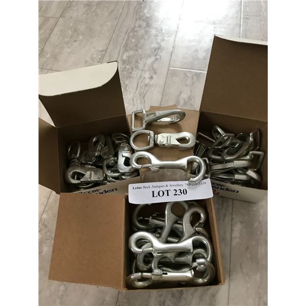 10 open end snaps, 10 swivel eye snaps, 10 saddle snaps