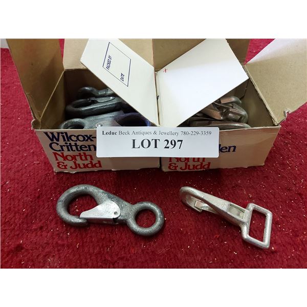 10 Saddle snaps, 10 galvanize snaps