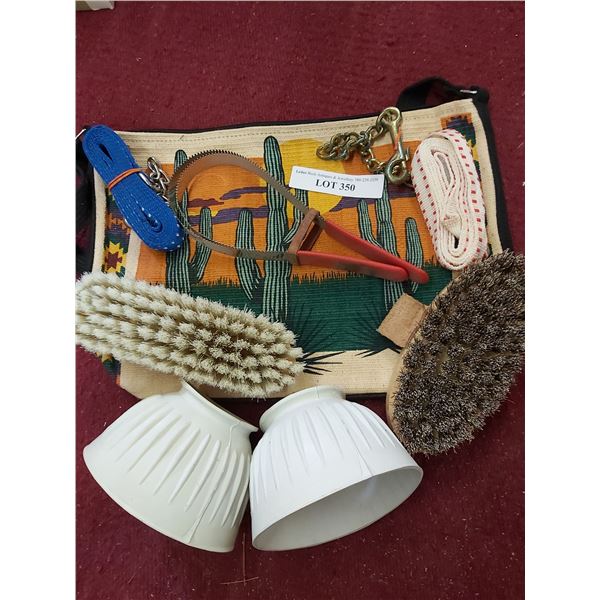 Starter Brush Set w Bell Boots, bag