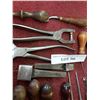 Image 3 : Box of leather maker's tooling tools