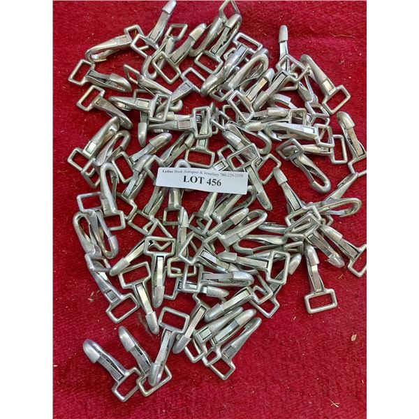 Approx 75 asst saddle snaps