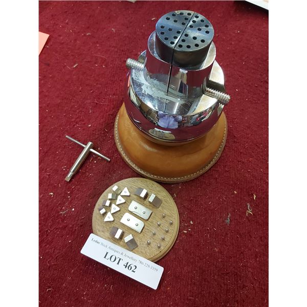 Vigor block - leather nest comes with key