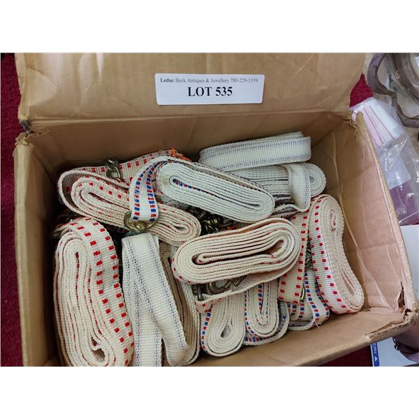 Webbing with snaps and chain - white, 1 box