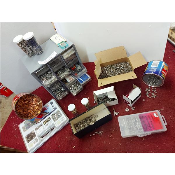 Asst spots, other finishing pcs, fasteners, needles, etc.