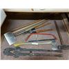 Image 1 : Porter vintage New Easy bolt cutters, axe, saw, sledge hammer, clippers ice chipper, 2 dowling pcs