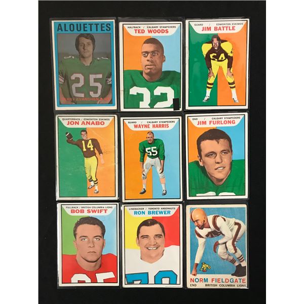 VINTAGE FOOTBALL CARD LOT