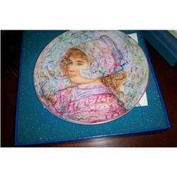 Limited edition Hibel plate #2346110