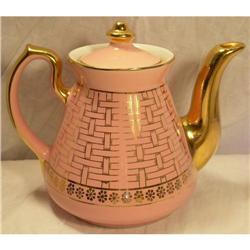 HALL 6-CUP GOLD-TRIMMED TEA POT #2346562