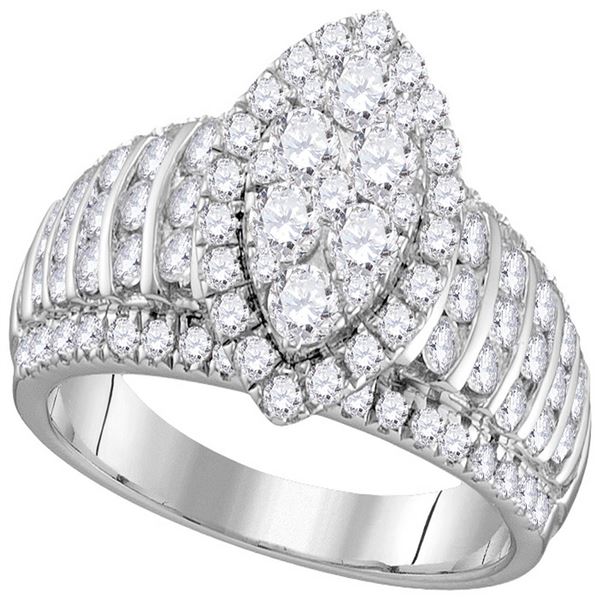 Round Diamond Oval Cluster Ring 1-7/8 Cttw 10KT White Gold